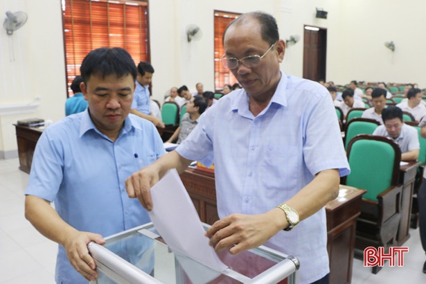 Thành phố Hà Tĩnh giới thiệu 11 nhân sự tham gia cấp ủy lần đầu