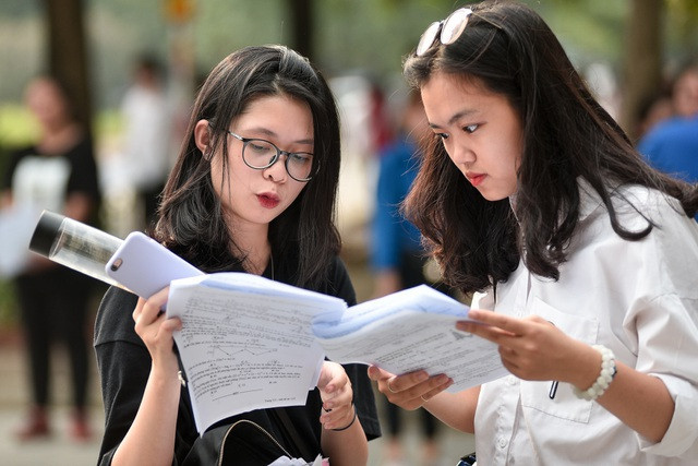 Bắt đầu từ 1/7, học sinh tiểu học không phải đóng học phí - 1 Bắt đầu từ 1/7, học sinh tiểu học không phải đóng học phí