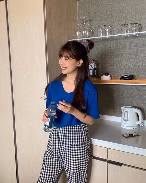 Mùa hè diện đồ với 4 tông màu này, đảm bảo bức ảnh sống ảo của nàng sẽ “ầm ầm” bão like