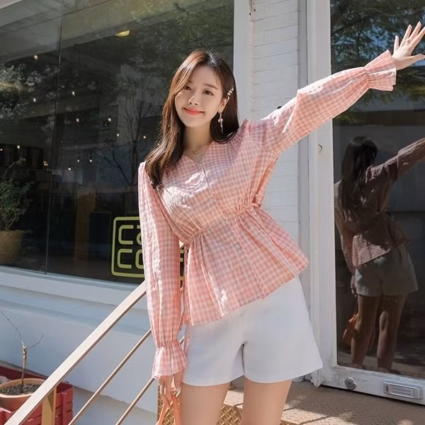 Mùa hè diện đồ với 4 tông màu này, đảm bảo bức ảnh sống ảo của nàng sẽ “ầm ầm” bão like