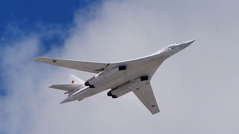 Thiên nga trắng Tu-160: Máy bay ném bom chiến lược “ba nhất” của Nga