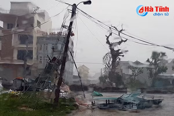 hinh anh thiet hai ban dau do bao so 10 tai ha tinh