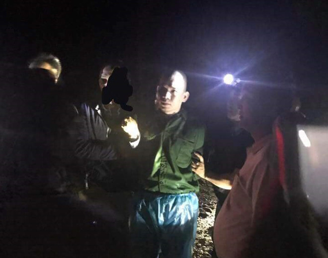 c47 bo cong an thong tin them ve vu bat giu 2 tu tu tron trai