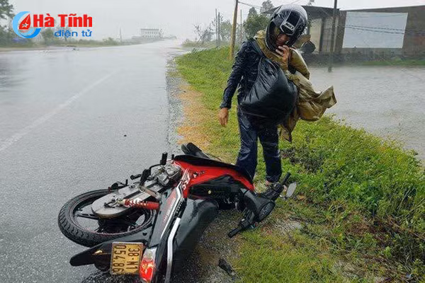 hinh anh thiet hai ban dau do bao so 10 tai ha tinh