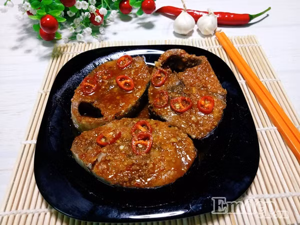 ca ngu kho nuoc mia ngot thom dam da cho bua com chieu doan tu