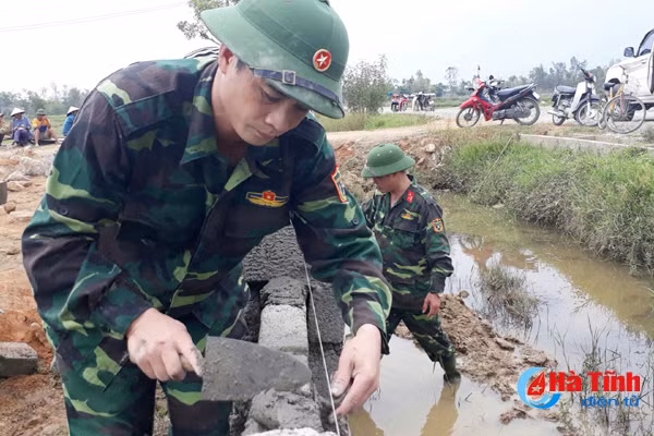 hoan thanh khac phuc hau qua bao bo doi thach ha lai ve giup dan xay dung ntm