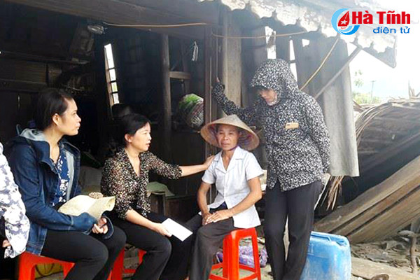 tiep noi cac hoat dong ho tro nguoi dan ha tinh thiet hai do bao