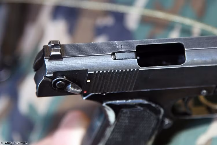 top 5 sung luc dang gom nhat cua dac nhiem nga