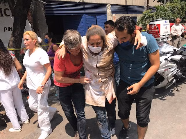 hien truong tan hoang sau dong dat khien 149 nguoi thiet mang o mexico