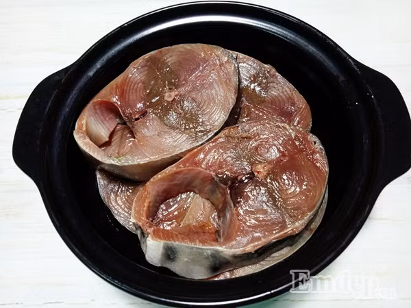 ca ngu kho nuoc mia ngot thom dam da cho bua com chieu doan tu