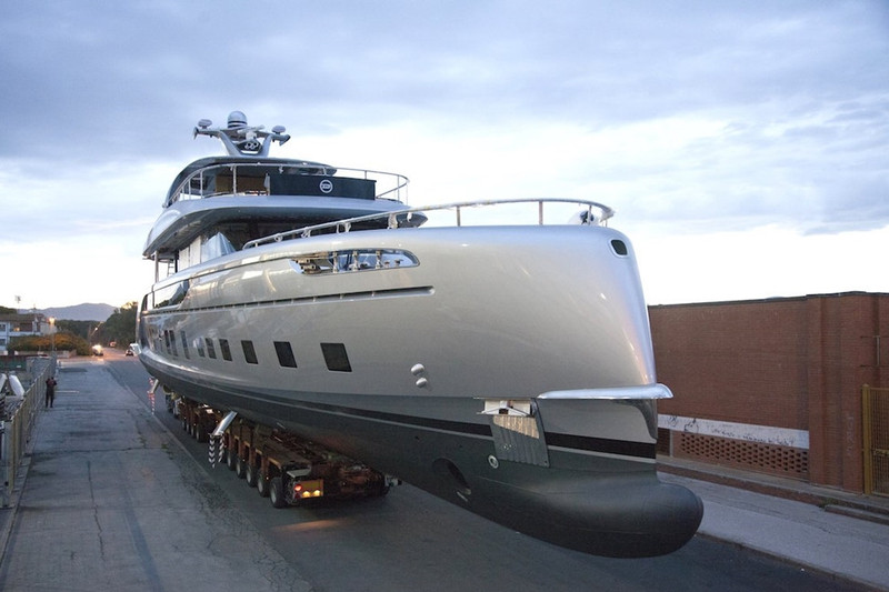 du thuyen hang sang cua porsche gia 16 trieu usd