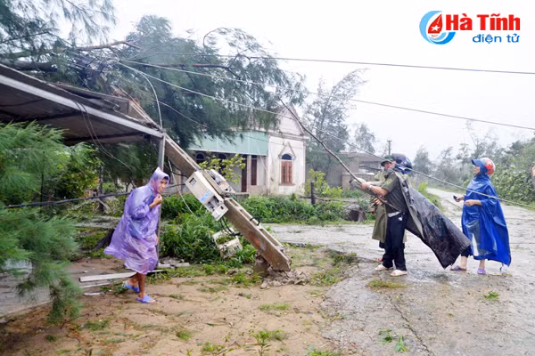 hinh anh thiet hai ban dau do bao so 10 tai ha tinh