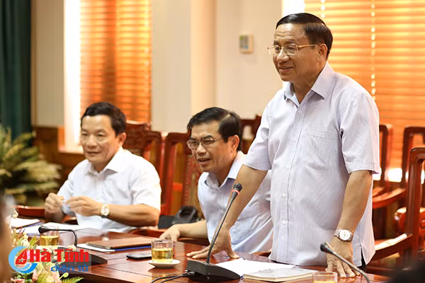 ha tinh luon dong hanh tao dieu kien de mobifone phat trien