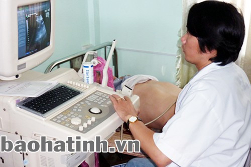 Hệ thống y, dược ngoài công lập ra đời đáp ứng phần nào nhu cầu chăm sóc sức khỏe của nhân dân.