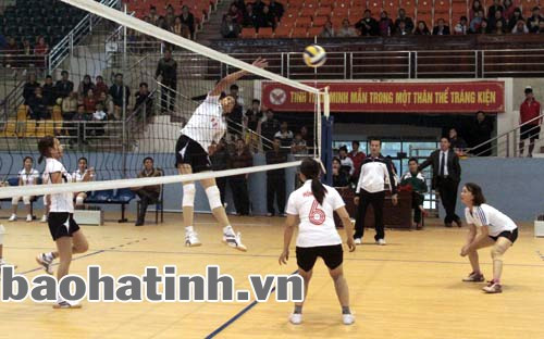 Không khí thi đấu của giải