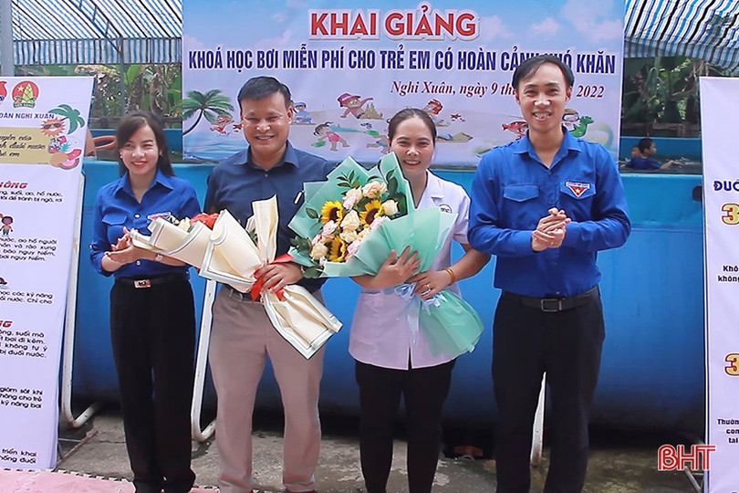 Khai giảng khóa học bơi miễn phí cho trẻ em nghèo ở Nghi Xuân