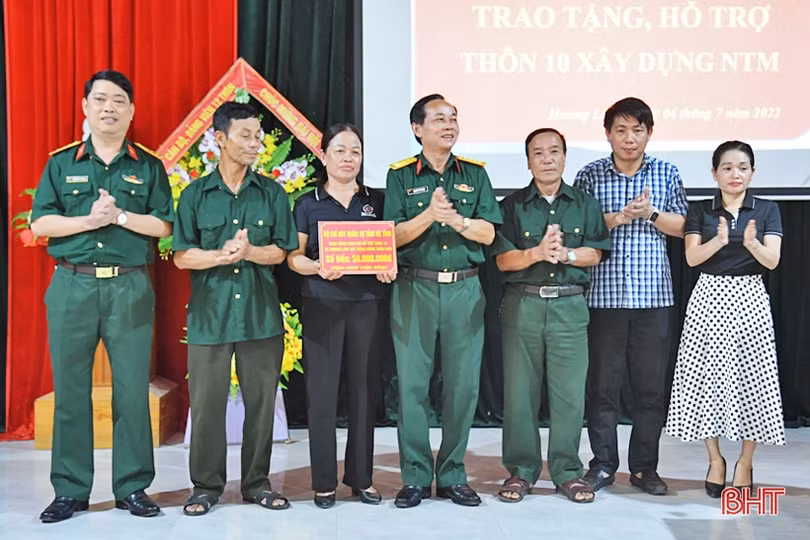 Bộ đội nỗ lực giúp Hương Lâm xây dựng nông thôn mới 