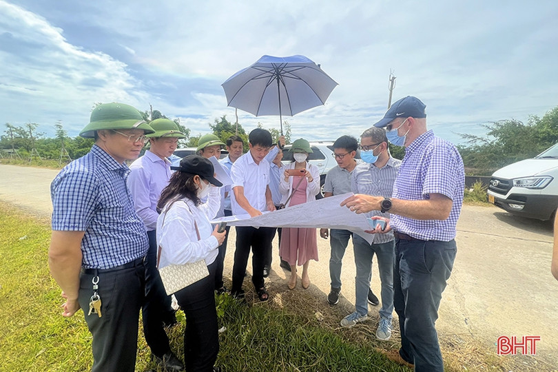 Đoàn công tác ADB khảo sát các hạng mục dự án tại TP Hà Tĩnh