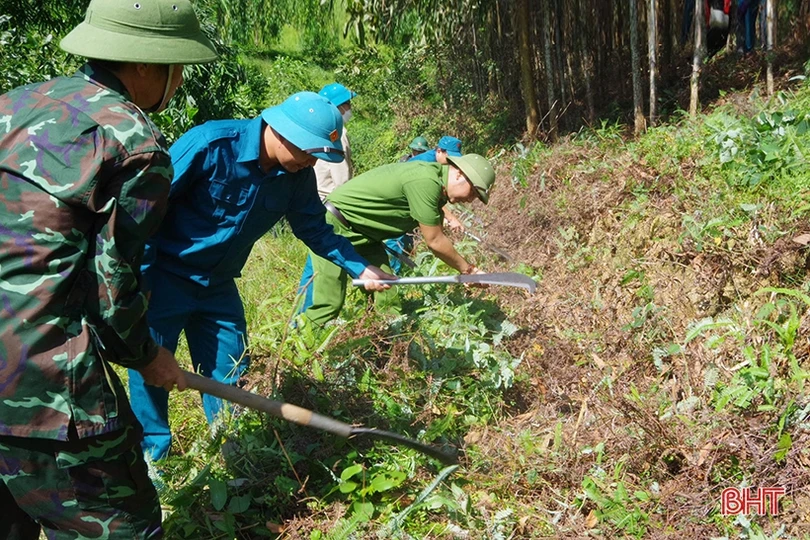 Bộ đội Hà Tĩnh chủ động, tích cực tham gia phòng chống cháy rừng