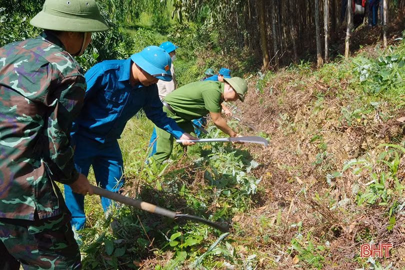 Bộ đội Hà Tĩnh chủ động, tích cực tham gia phòng chống cháy rừng