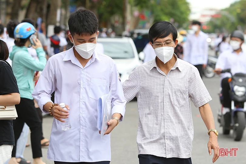 Kỳ thi tốt nghiệp THPT ở Hà Tĩnh: An toàn, nghiêm túc, nhân văn