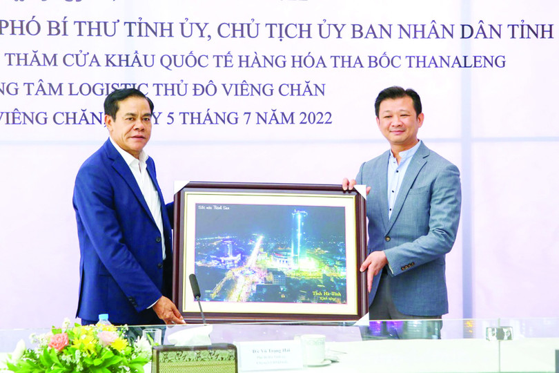 Truyền thông Lào đưa tin đậm nét về chuyến thăm, làm việc của đoàn công tác tỉnh Hà Tĩnh