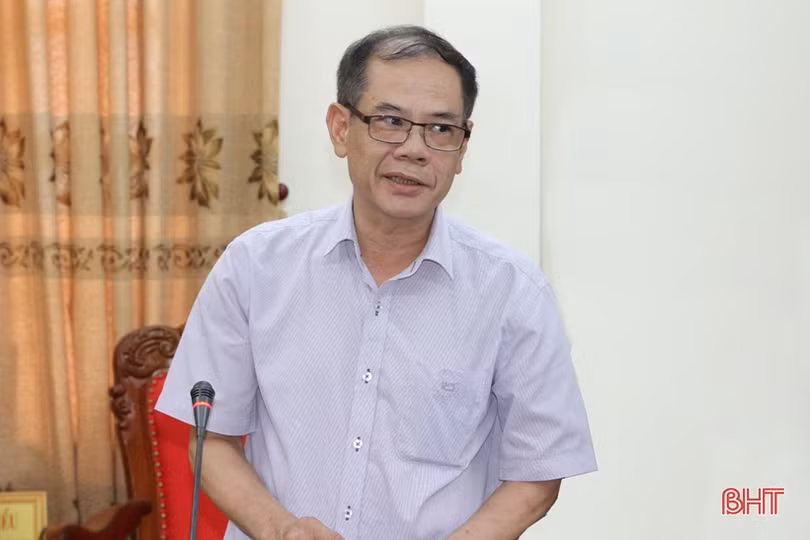 Tiếp thu góp ý, hoàn thiện dự thảo nội dung chính sách y tế trình Kỳ họp thứ 8 HĐND tỉnh Hà Tĩnh