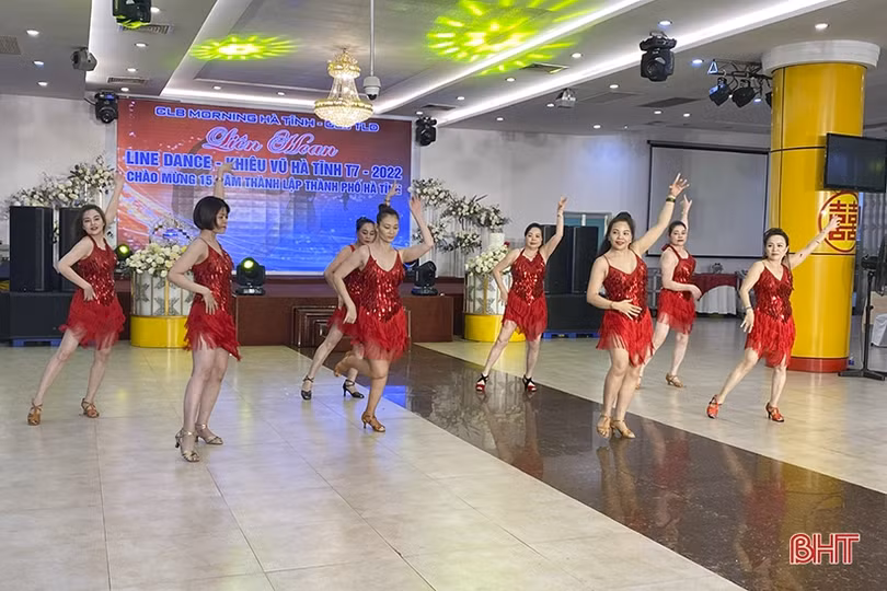 13 câu lạc bộ dân vũ tham gia Liên hoan Khiêu vũ - Dân vũ Hà Tĩnh