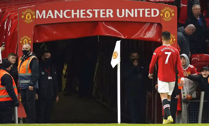 Ronaldo không du đấu cùng Man Utd