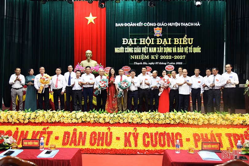 Người Công giáo huyện Thạch Hà tích cực đóng góp xây dựng và bảo vệ Tổ quốc