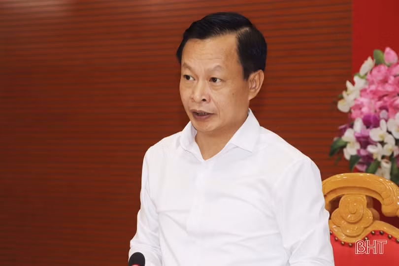 Tổ đại biểu HĐND tỉnh bầu tại Vũ Quang đóng góp nhiều ý kiến chất lượng