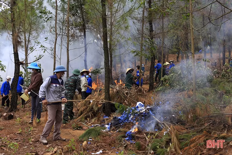 Can Lộc tổ chức thành công diễn tập phòng cháy, chữa cháy rừng và tìm kiếm cứu nạn
