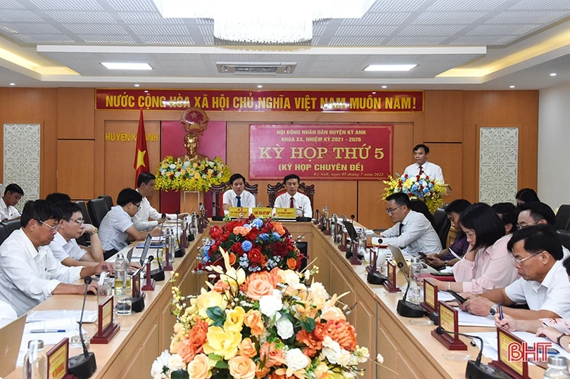 Ông Võ Tá Cương được bầu giữ chức Phó Chủ tịch UBND huyện Kỳ Anh