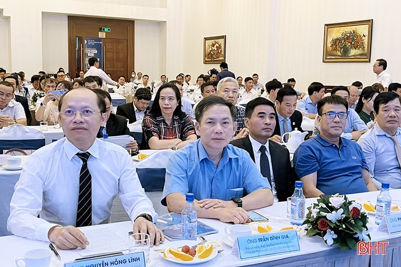 Ông Nguyễn Phi Dần giữ chức Chủ tịch CLB Doanh nhân Hà Tĩnh phía Nam