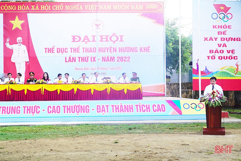 Hơn 500 vận động viên tham gia Đại hội Thể dục Thể thao huyện Hương Khê lần thứ IX