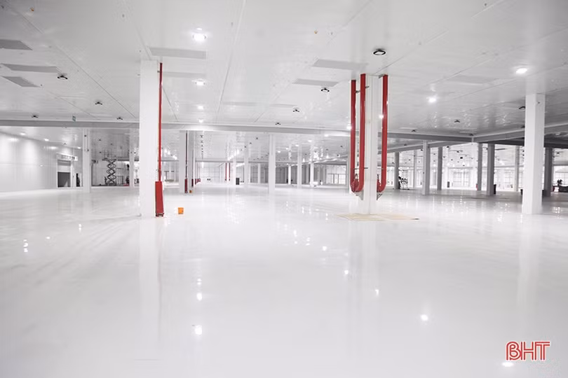 Thi công “thần tốc”, nhà máy sản xuất pin hơn 4.000 tỷ đồng ở Hà Tĩnh sắp cán đích