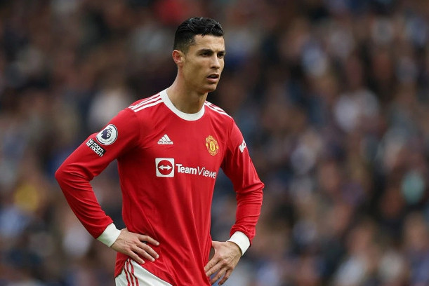 Ronaldo đứng thứ 2 trong top cầu thủ hay nhất lịch sử Premier League