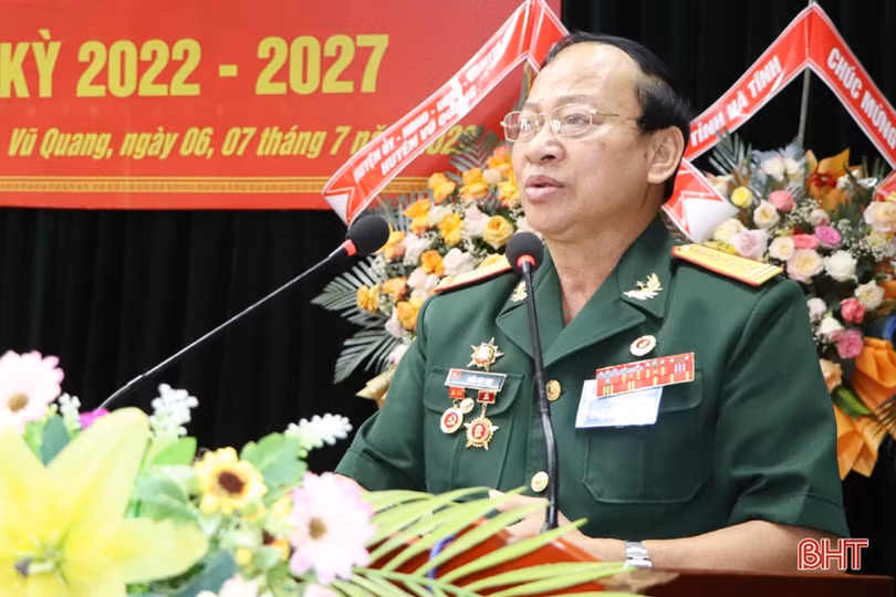 Ông Nguyễn Quang Thìn được bầu giữ chức Chủ tịch Hội CCB huyện Vũ Quang khóa V