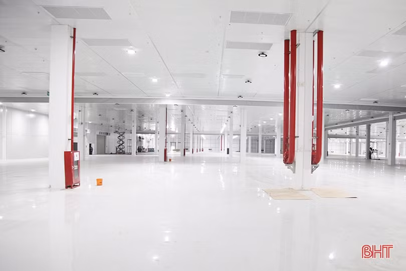 Thi công “thần tốc”, nhà máy sản xuất pin hơn 4.000 tỷ đồng ở Hà Tĩnh sắp cán đích