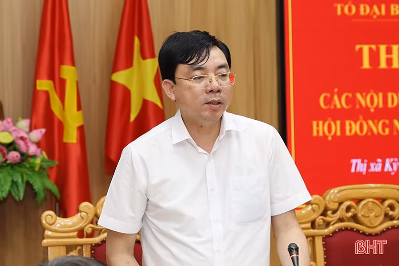 Thảo luận, góp ý về các chính sách dự kiến được ban hành tại Kỳ họp thứ 8