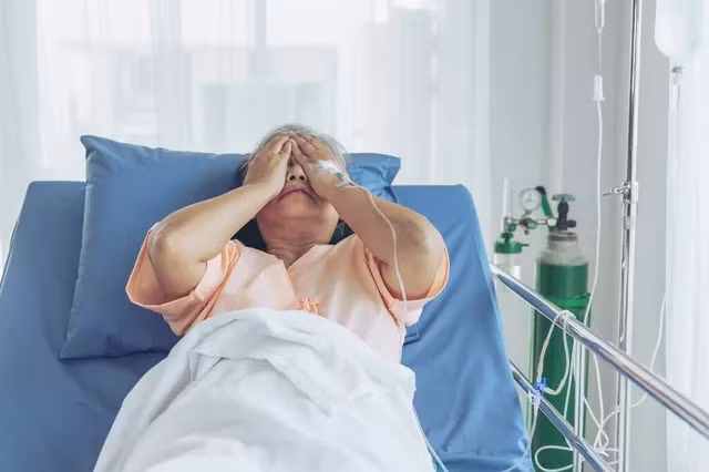 5 di chứng tai biến mạch máu não cần cảnh giác