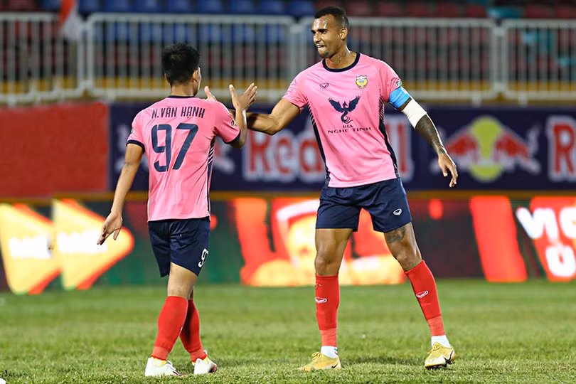 Hồng Lĩnh Hà Tĩnh có nhiều cơ hội giành điểm trước đội khách Bình Dương