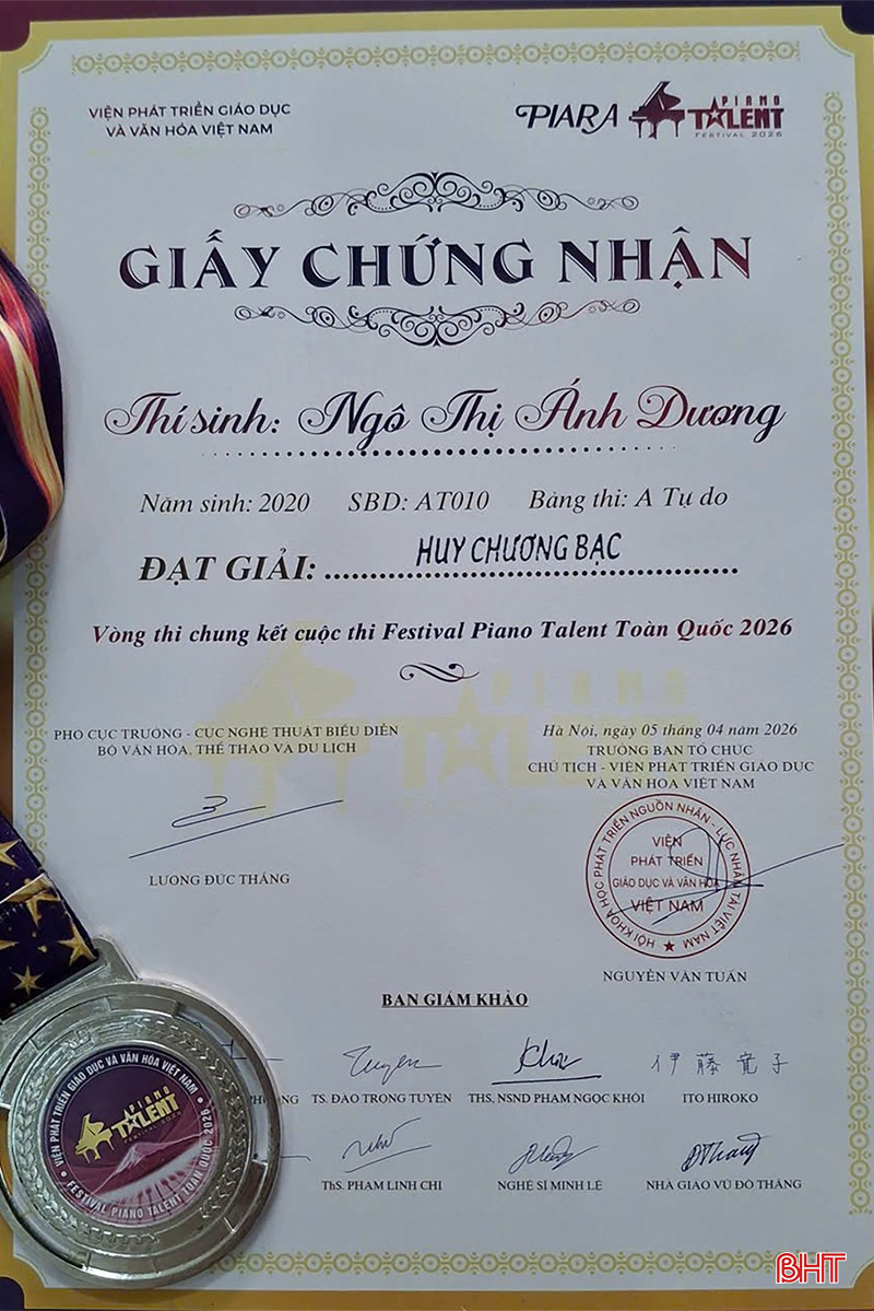 bqbht_br_lai-bang-khen.jpg
