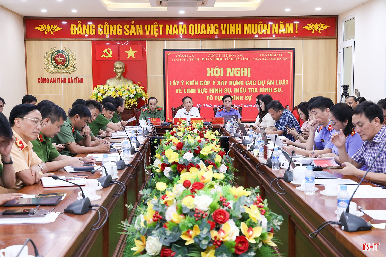 bqbht_br_toan-ca-1.jpg