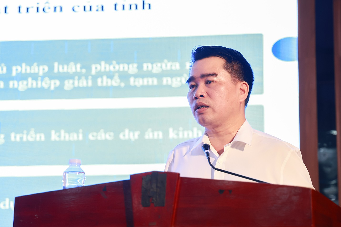 hong-ok-dt.jpg