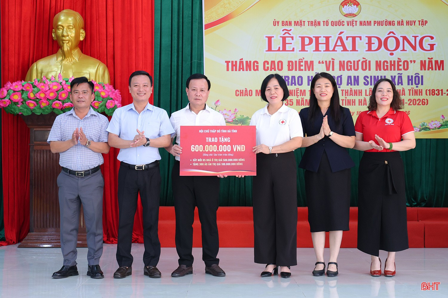 bqbht_br_toan-trao-bieu-trung.jpg