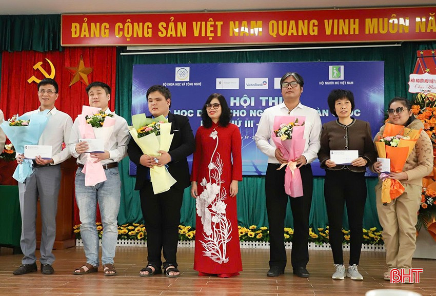 bqbht_br_dt-ok-tien-nhan-giai.jpg