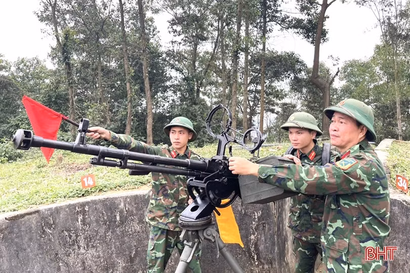 Bộ đội “quên” tết vì nhiệm vụ sẵn sàng chiến đấu