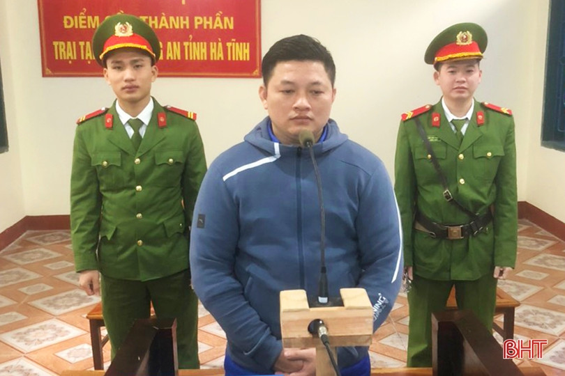 Thuê xe tự lái rồi cầm cố, một đối tượng lĩnh 4 năm tù