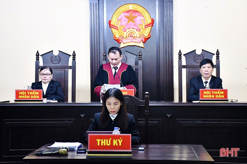 16 tháng tù cho đối tượng tàng trữ trái phép ma tuý 